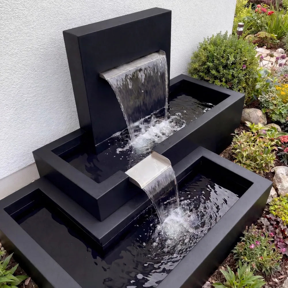 Kaskadenbrunnen Vela mit Wasserfall • Aluminium