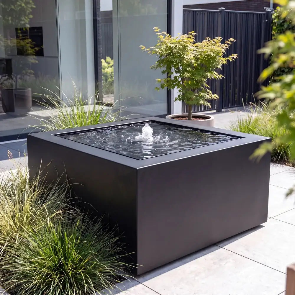 Wassertisch Rivo-Quadratisch aus Aluminium